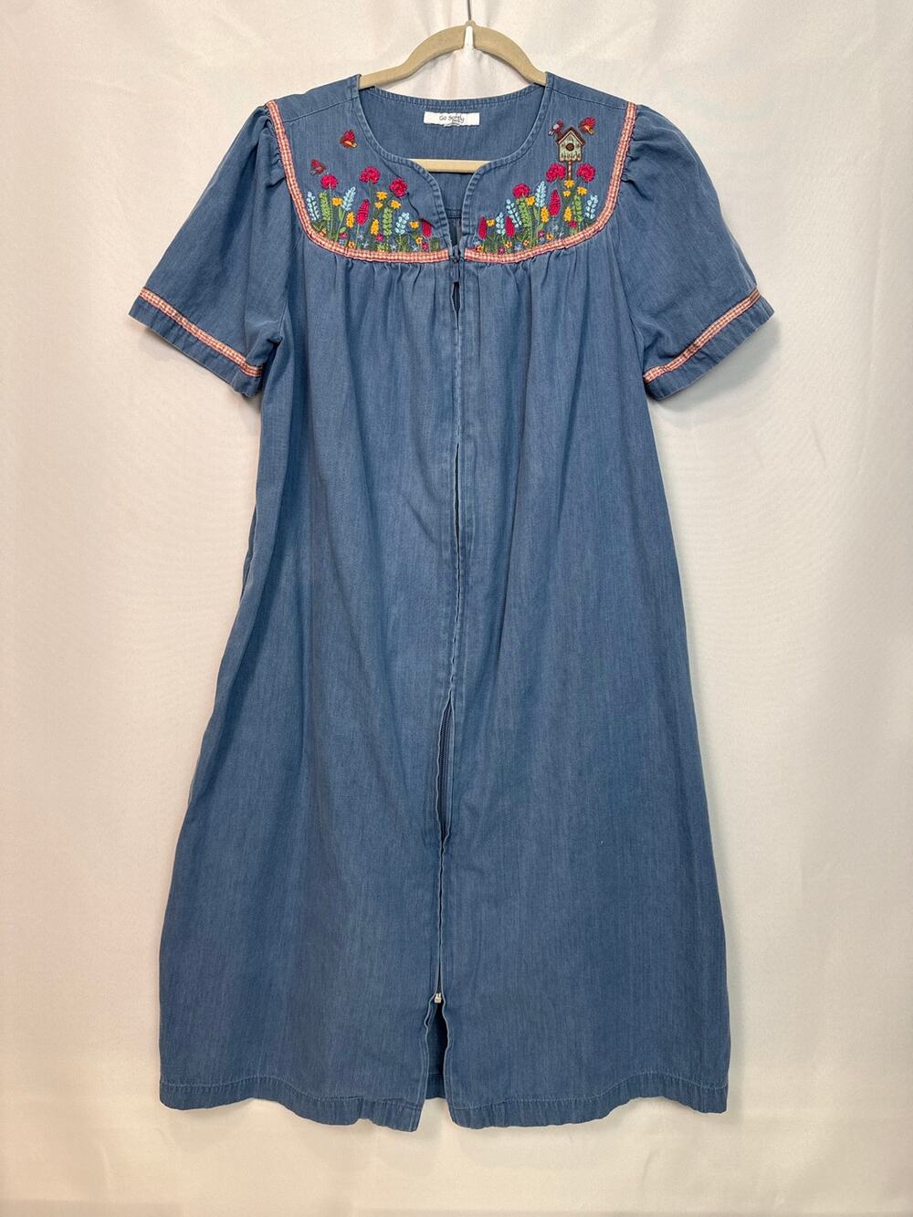 Go Softly Patio Birdhouse Embroidered Denim House Dress Size Medium Cottagecore